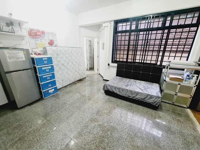 Roomy's room