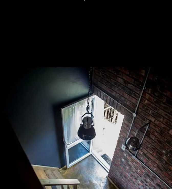RUTH SAULS's room