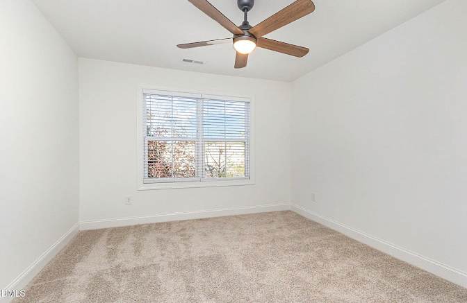 Alcove Rooms's room