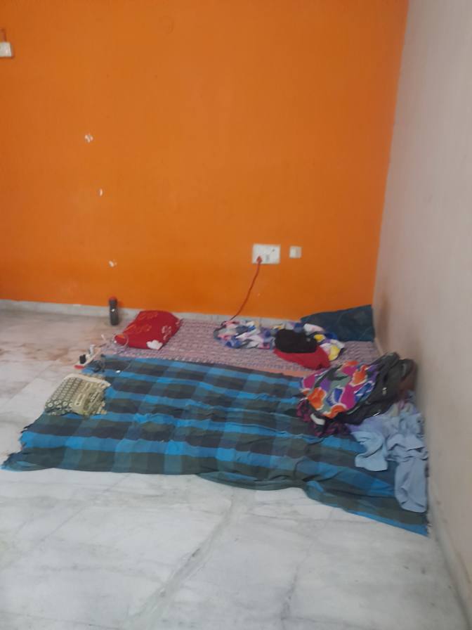 Naveen's room