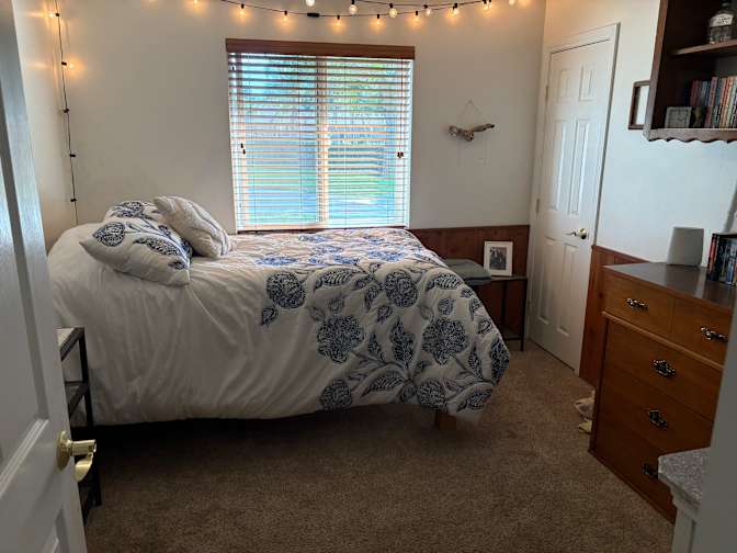 Jenny's room