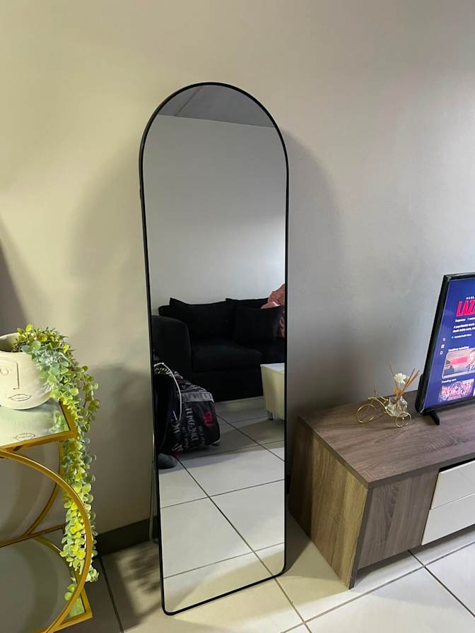 Elvis Kulu's room