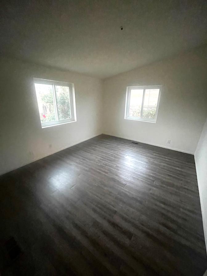Lynda's room
