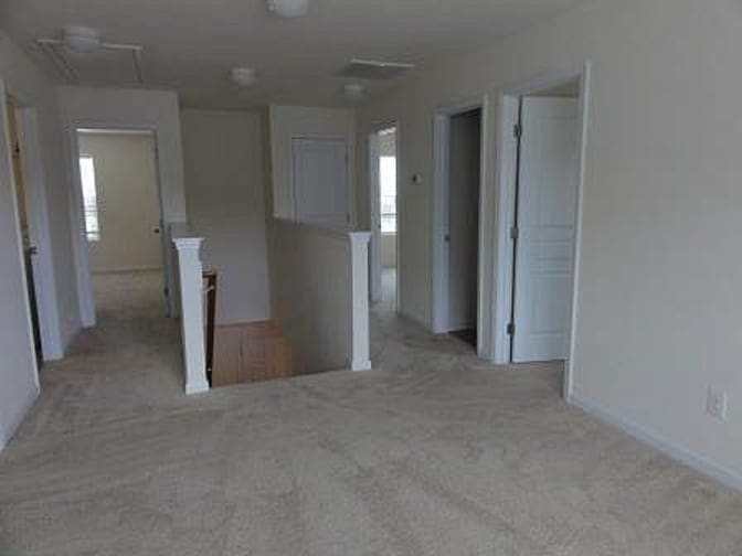 Alcove Rooms's room
