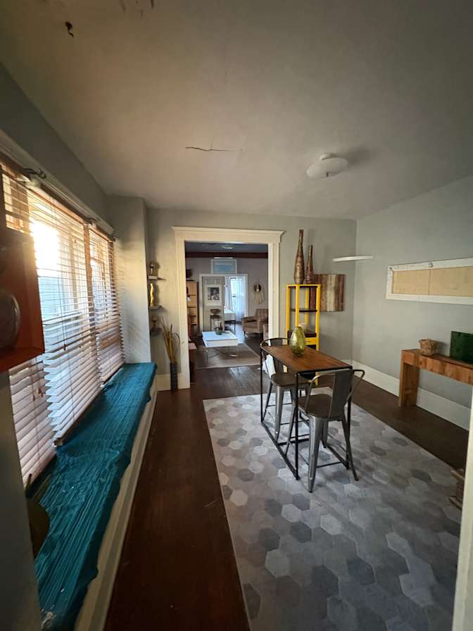 Jaz's room
