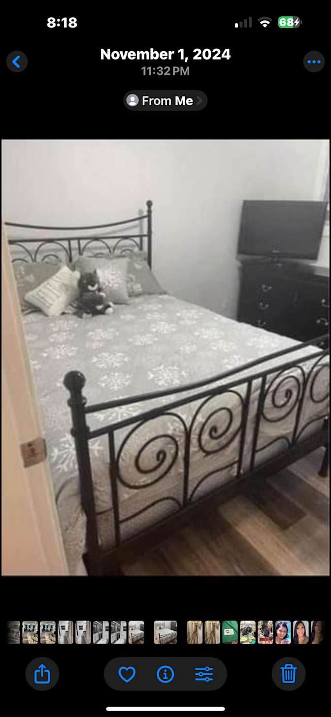 Anintra's room