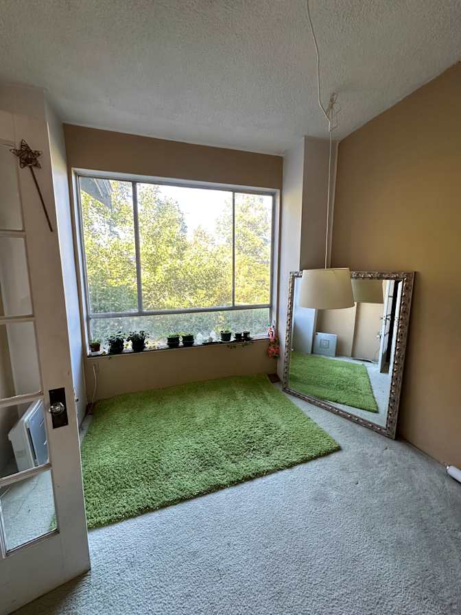Rae's room
