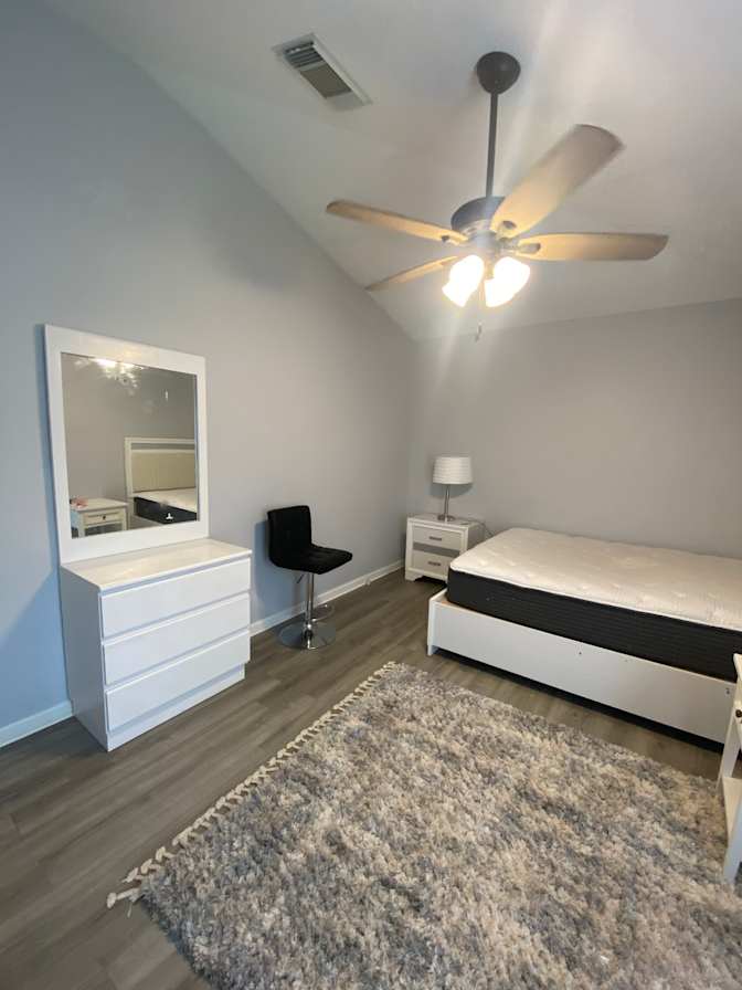 Amber's room