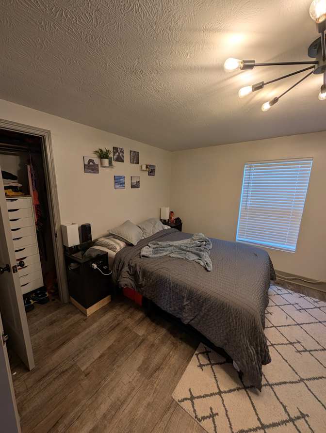 Chloe's room
