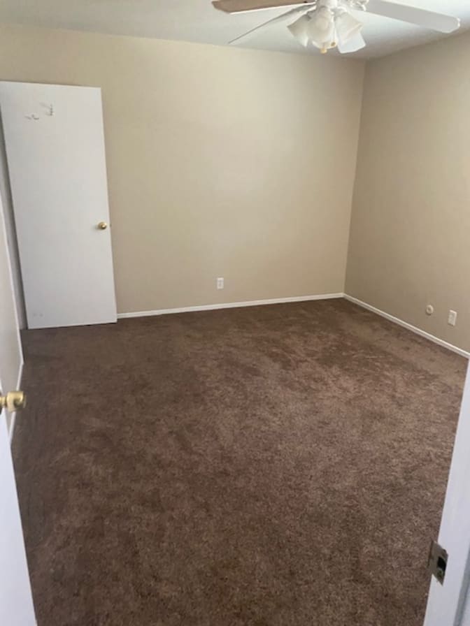 Jay T.'s room