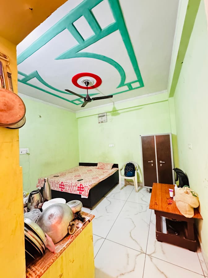 Nitika Dotiyal's room