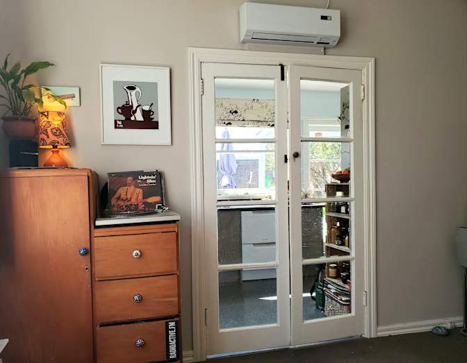Ange's room