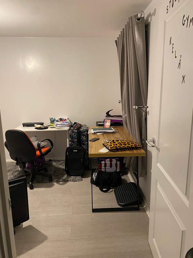 Ann  Boyd's room