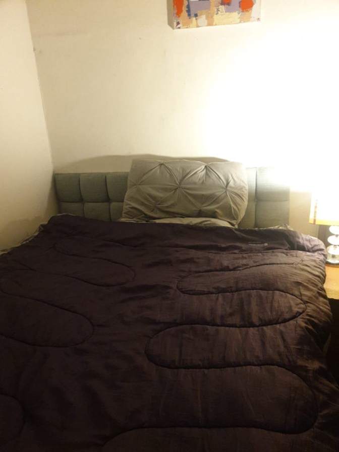 Affordable single bedroom's room