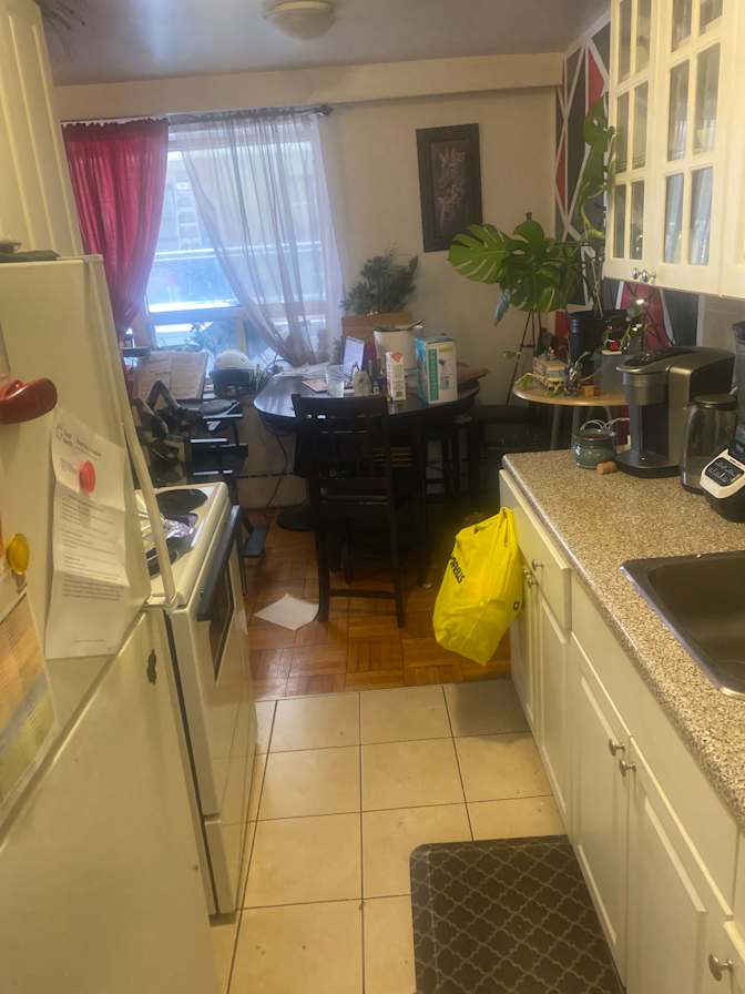 Kellz's room