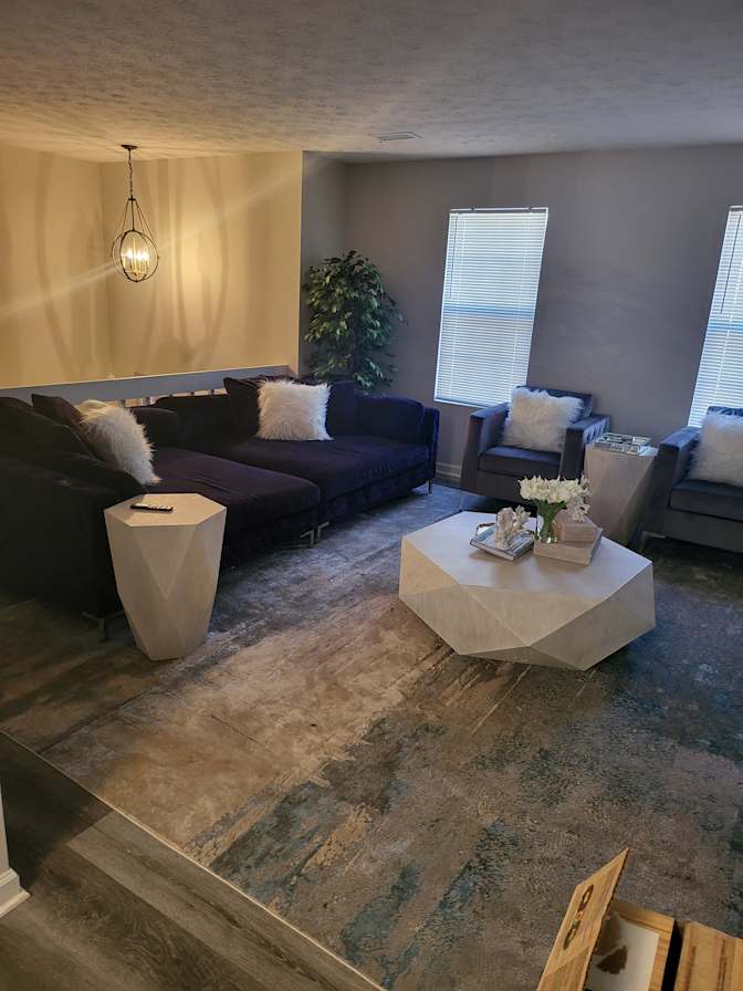 DIAMOND's room