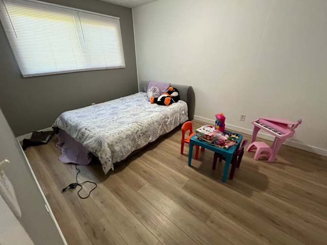 Gloria's room