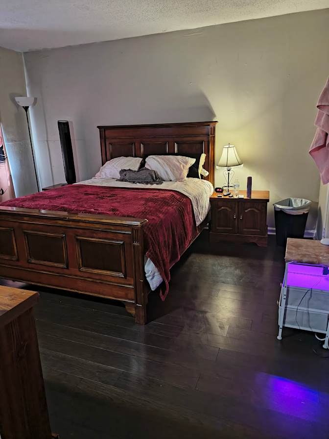 Jennifer's room