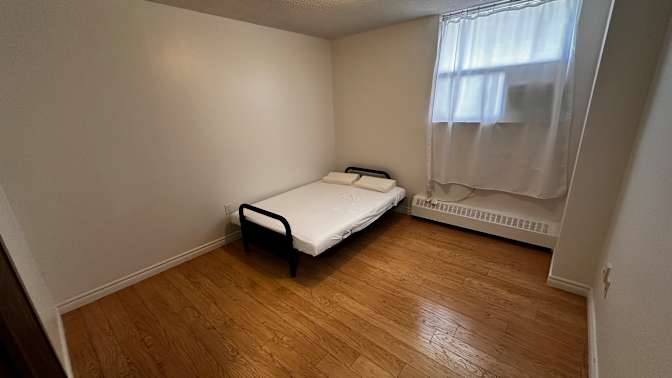 CATHERINE's room
