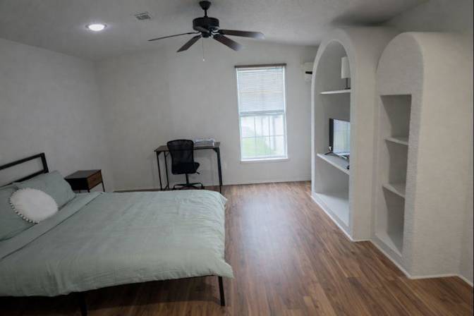 PadSplit's room