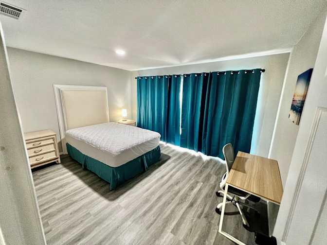 PadSplit's room