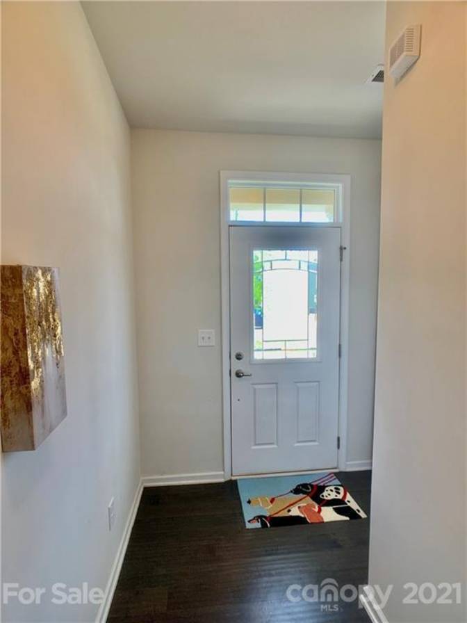Alcove Rooms's room