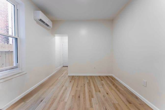 Mezz's room
