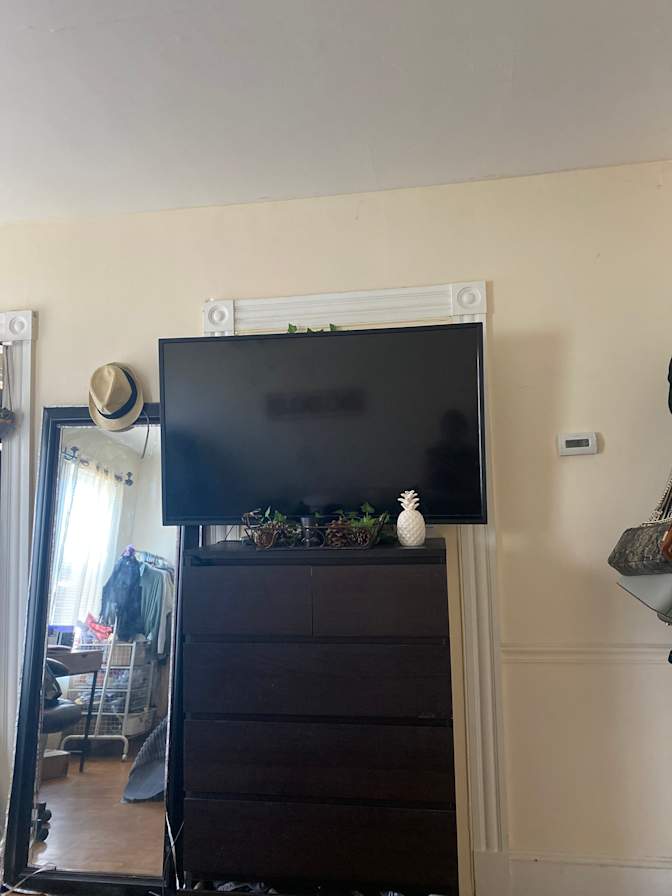 Alejandra's room