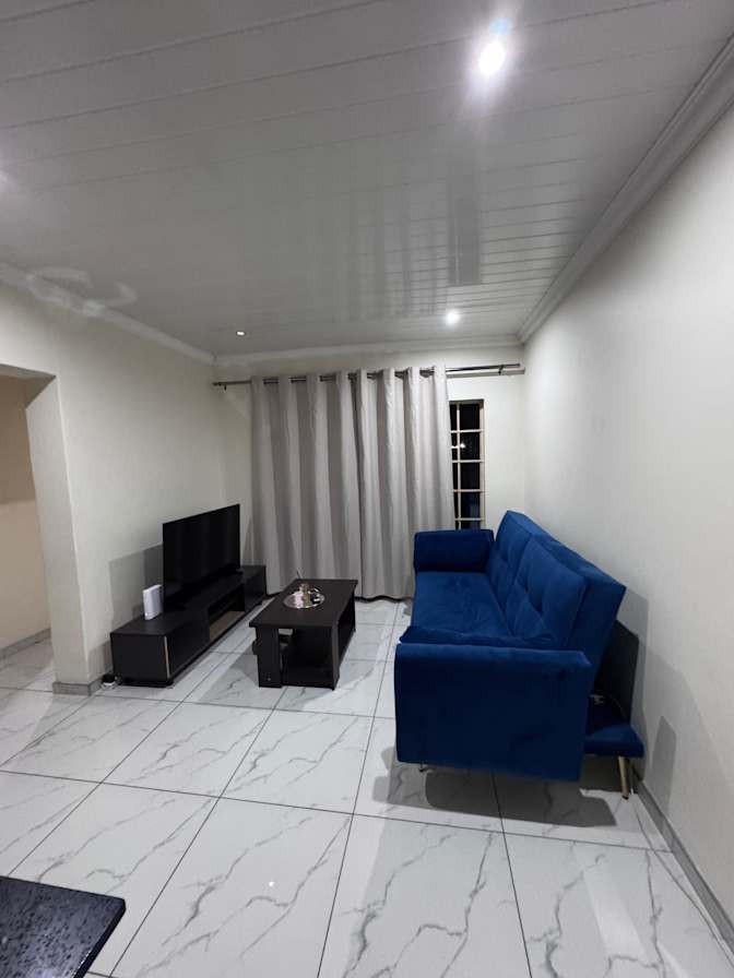 Sinazo Kumalo's room