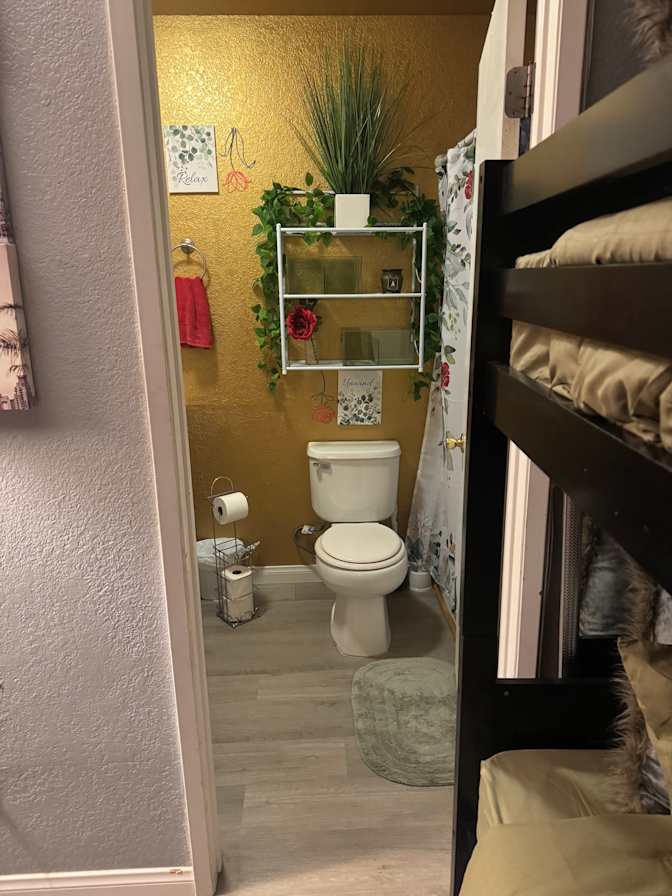 Heavenly's room