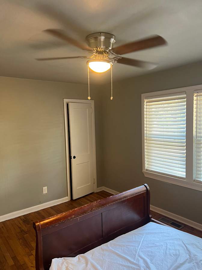 Yates Properties's room