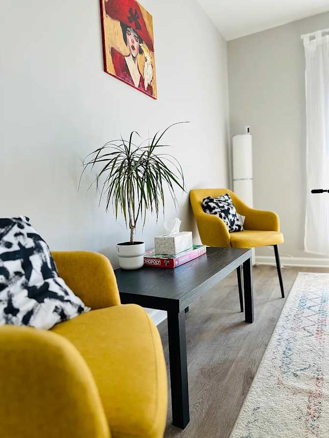 Alcove Rooms's room