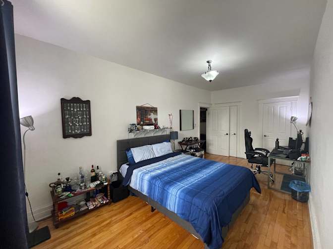 Khashayar's room