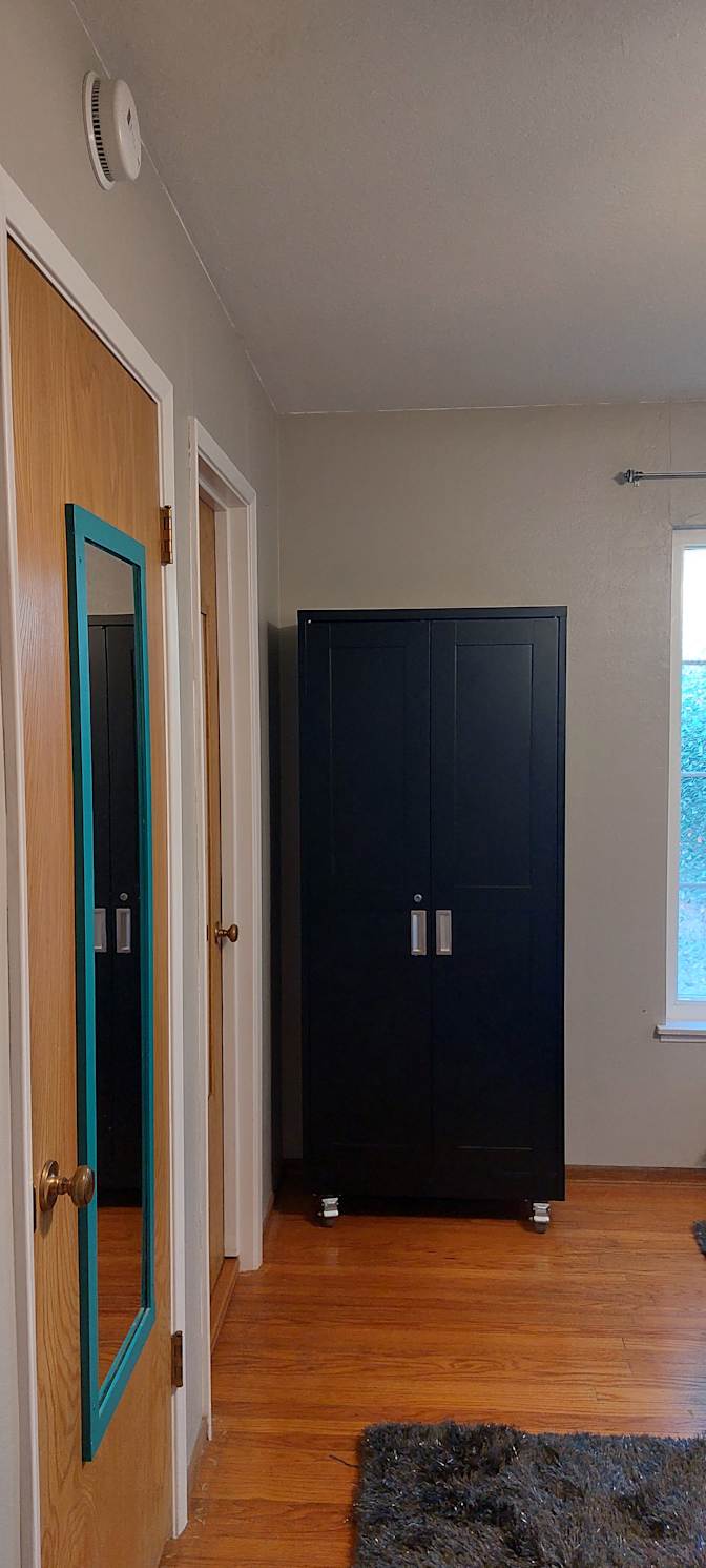 RHONDA's room