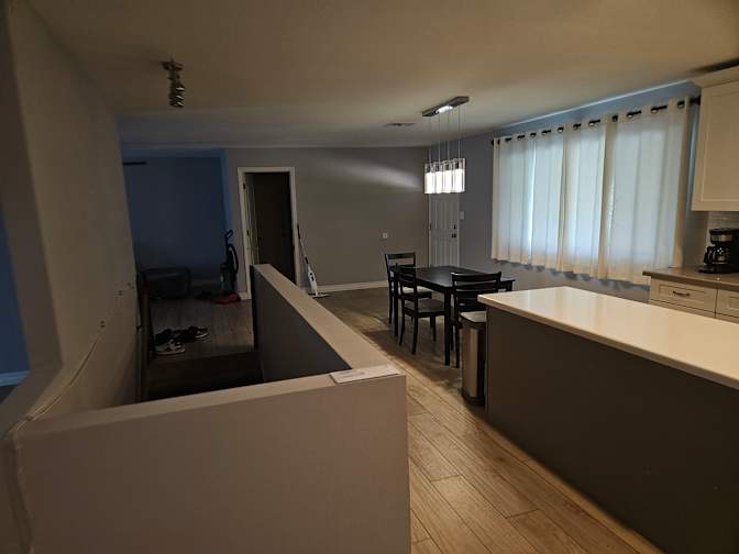 Thomas's room
