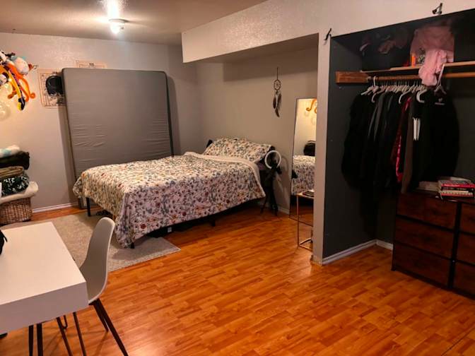 Calum's room