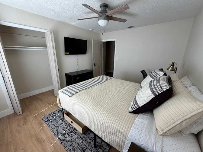 Ginny Adkins's room