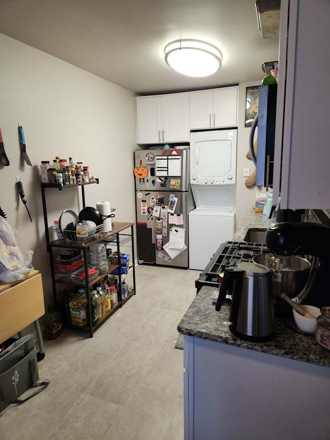 Max's room