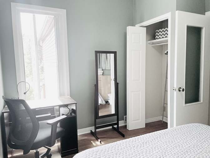 Robin's room