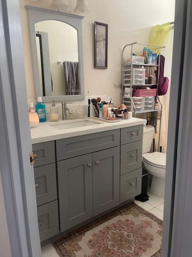 Alicia's room