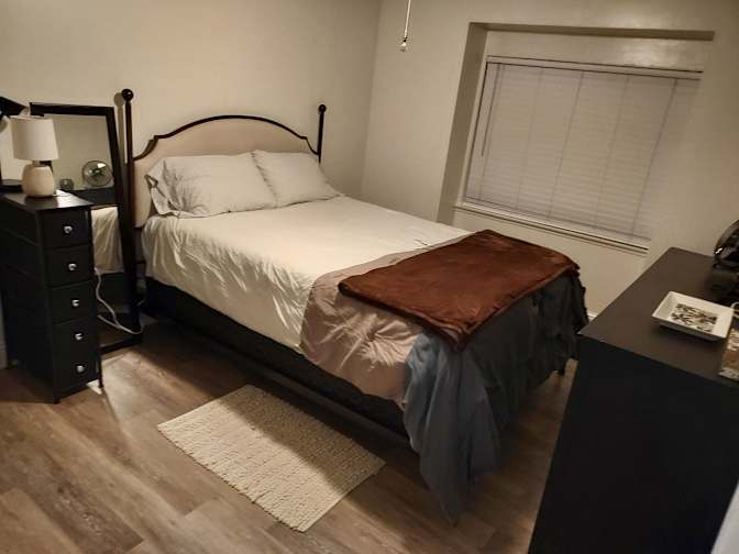Naomie's room