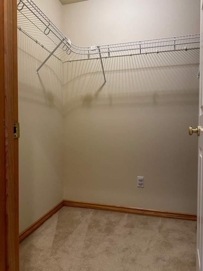 Thomas's room