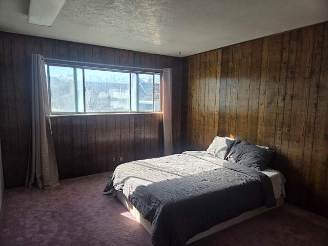 Brooke's room