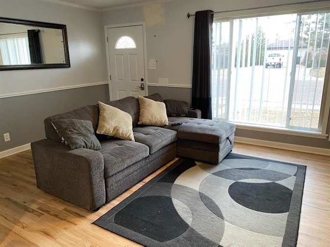 Arturo's room