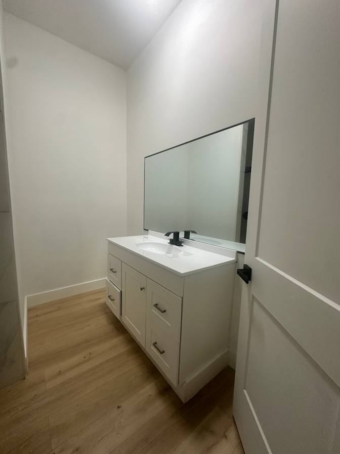 Javva's room