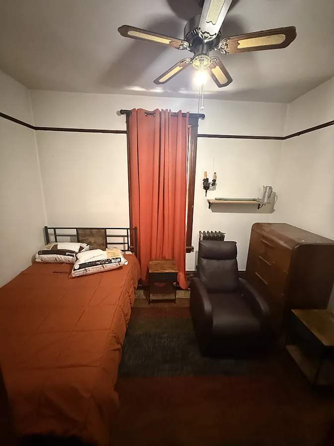 Richard's room