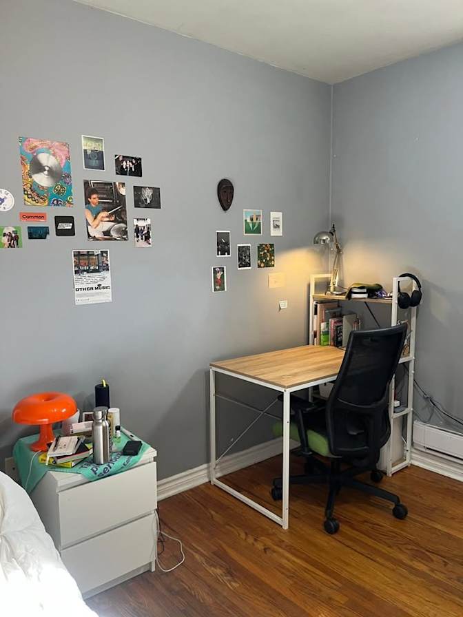 Dani's room