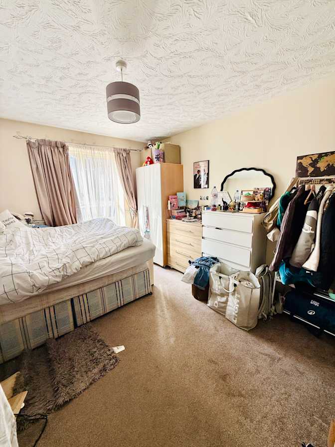 Estelle's room
