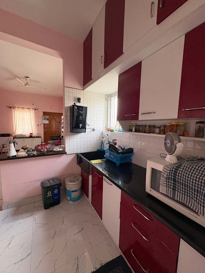 Oshin's room