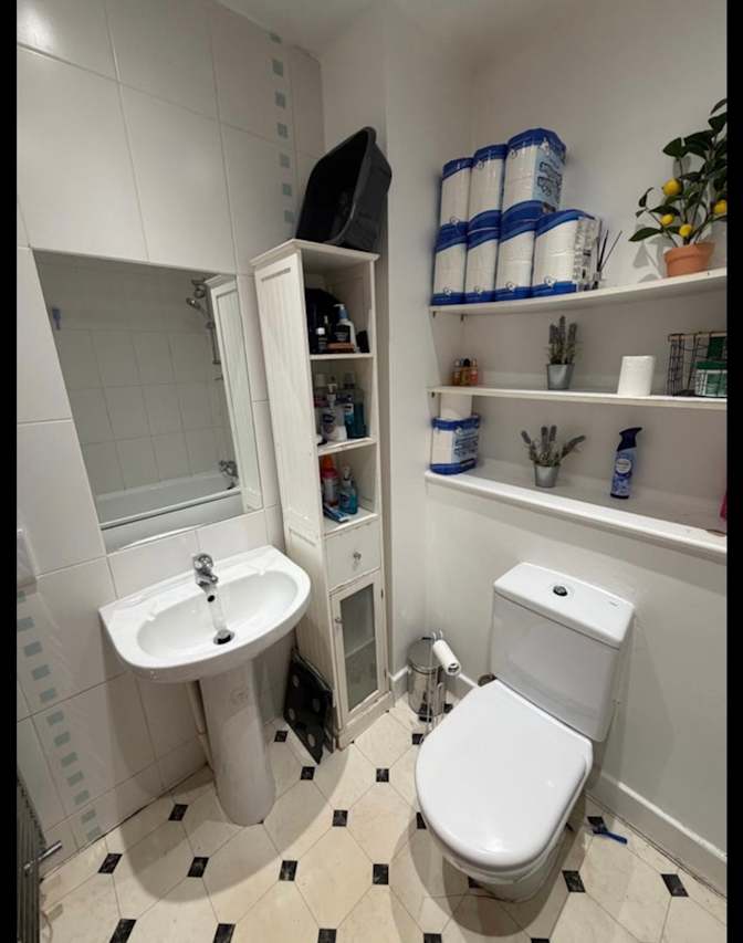 Bobi's room